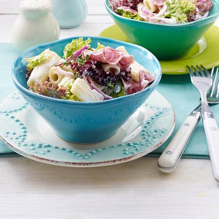 Nudelsalat mit Baguettesalami Rezept Nudelsalat mit Baguettesalami Rezept