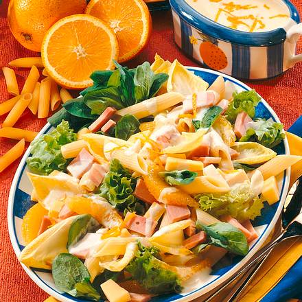 Nudelsalat mit Joghurtsoße Rezept