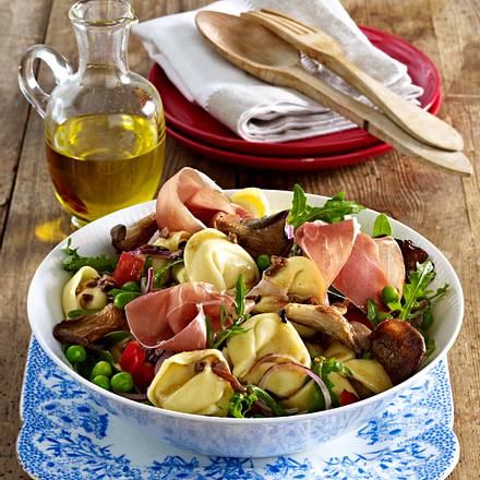 Nudelsalat mit Pilz-Vinaigrette Rezept Nudelsalat mit Pilz-Vinaigrette Rezept