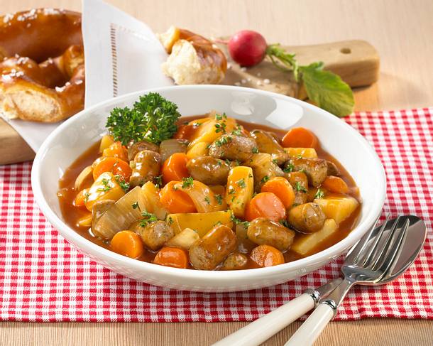 Nürnberger-Würstchen-Gulasch Rezept Nürnberger-Würstchen-Gulasch Rezept