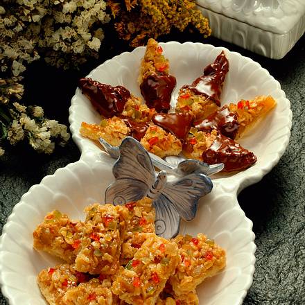 Nuss-Krokant-Gebäck Rezept Nuss-Krokant-Gebäck Rezept
