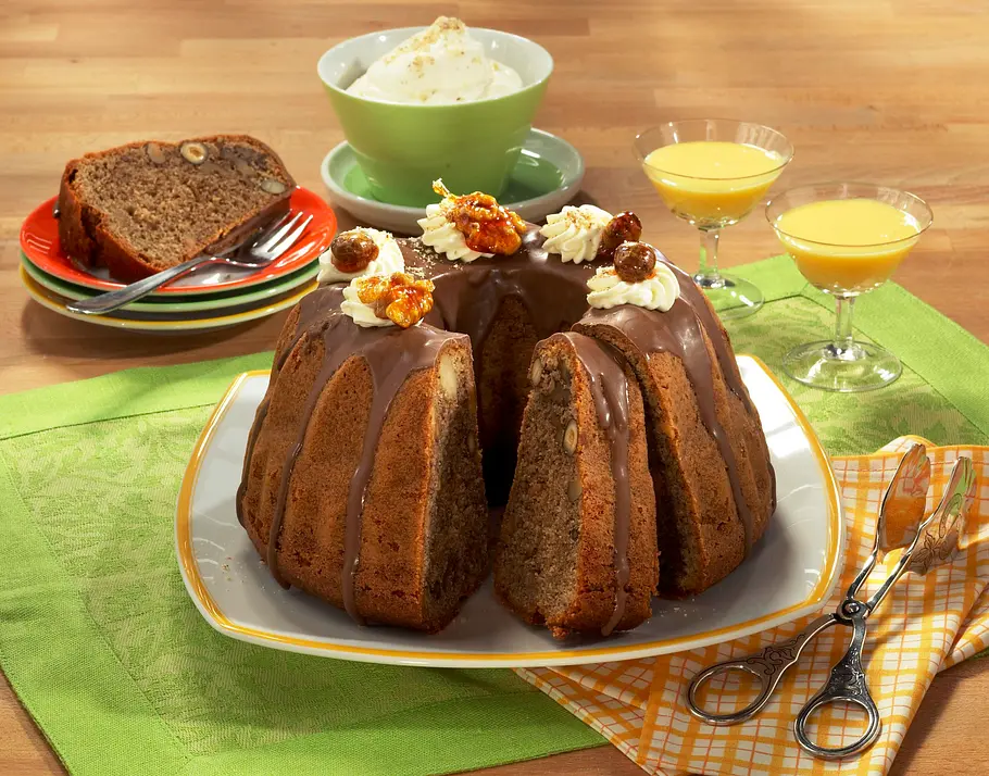 Nuss-Napfkuchen Rezept Nuss-Napfkuchen Rezept