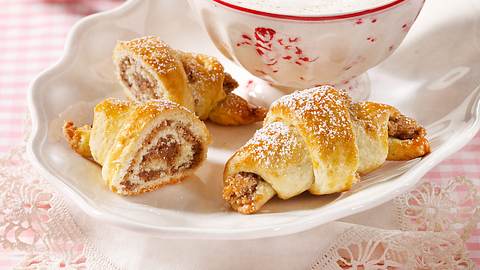 Nusshörnchen - Foto: House of Food / Bauer Food Experts KG