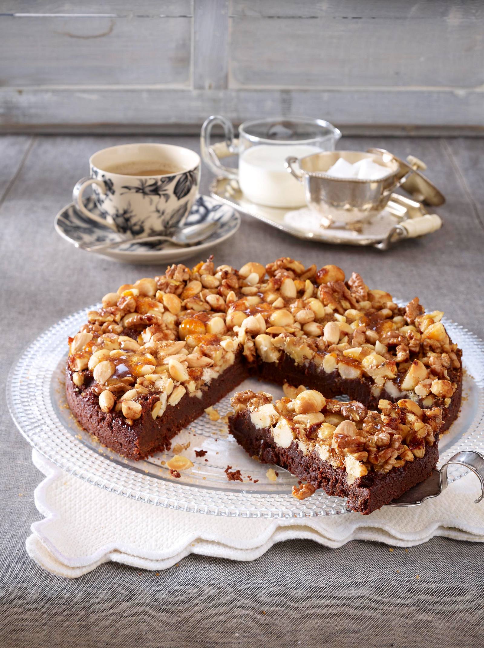 Nussknacker-Tarte mit Schokolade Rezept | LECKER