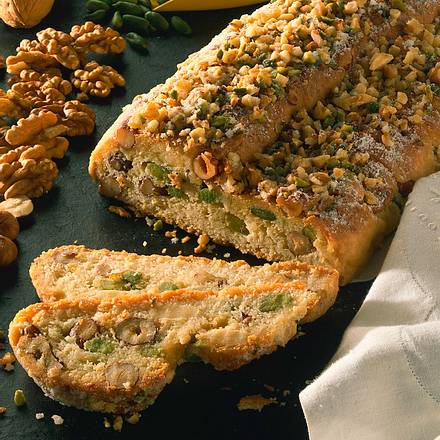 Nussstollen Rezept