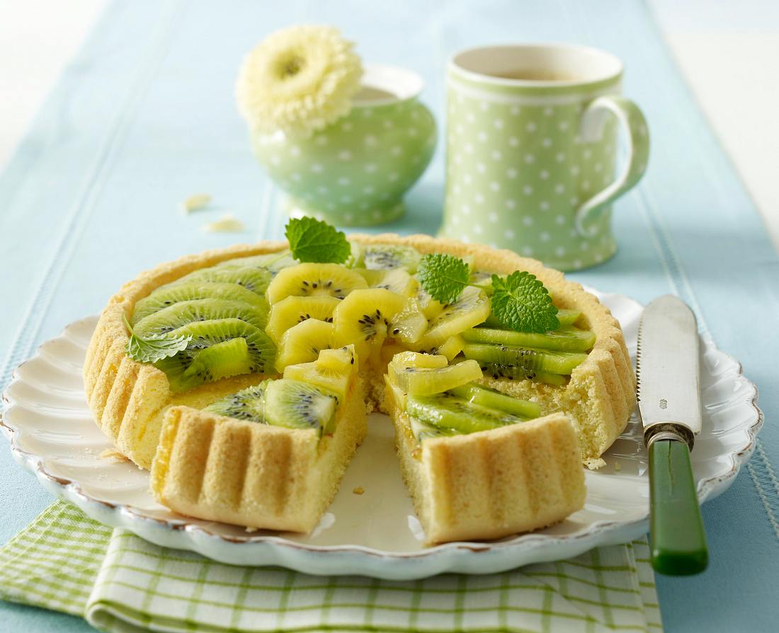 Obstboden mit Kiwi Rezept Obstboden mit Kiwi Rezept