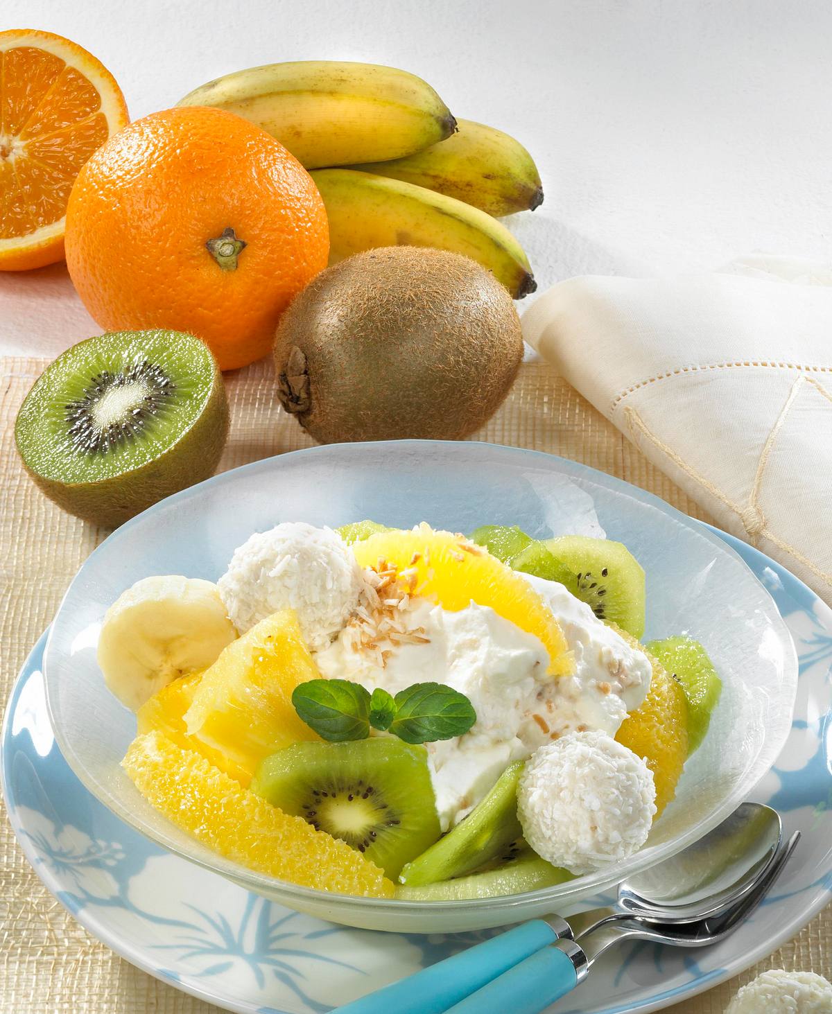 Obstsalat mit Kokoscreme Rezept