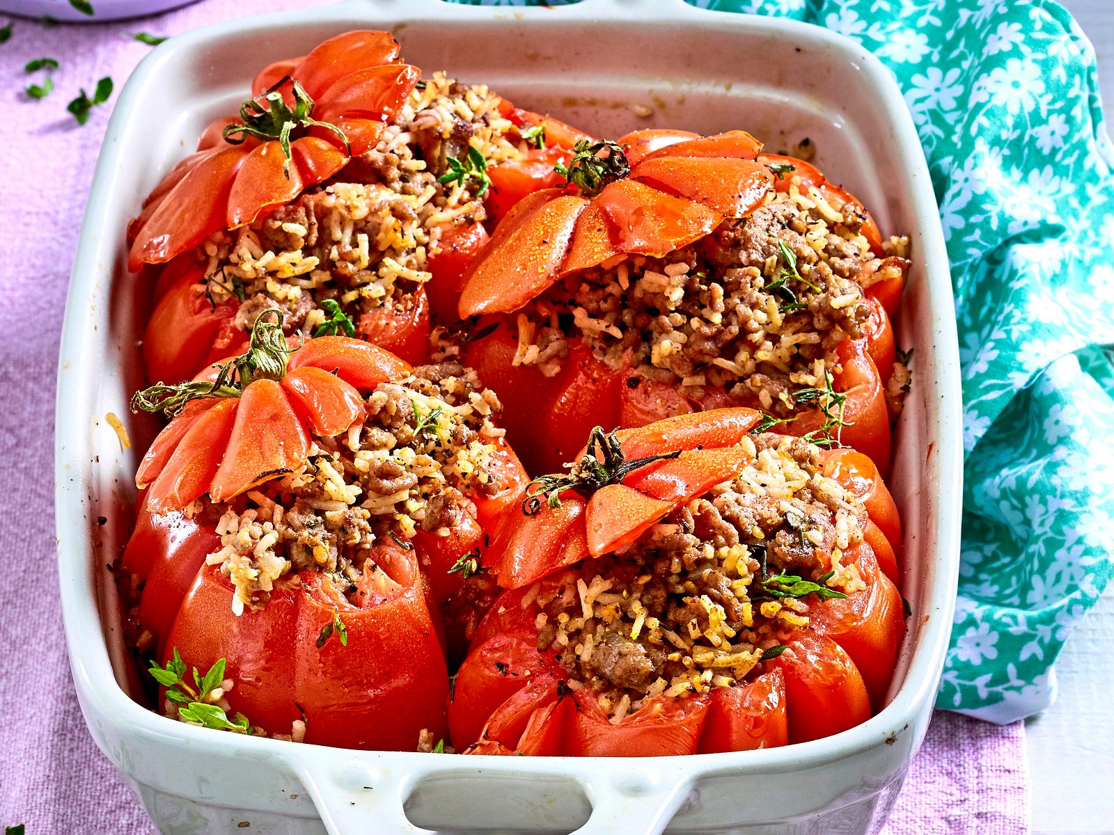 Ochsenherztomaten Mit Scharfer Hackfüllung Rezept | LECKER