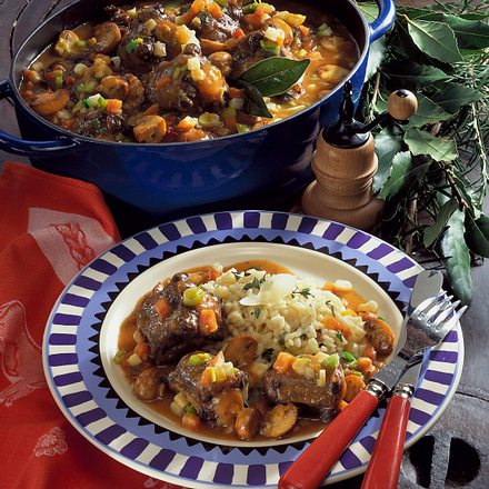 Ochsenschwanzragout mit Thymianrisotto Rezept Ochsenschwanzragout mit Thymianrisotto Rezept