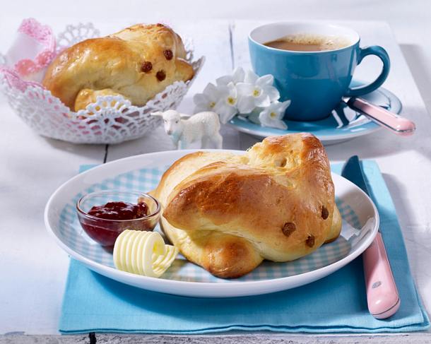 Österliche Hefehasen Rezept Österliche Hefehasen Rezept