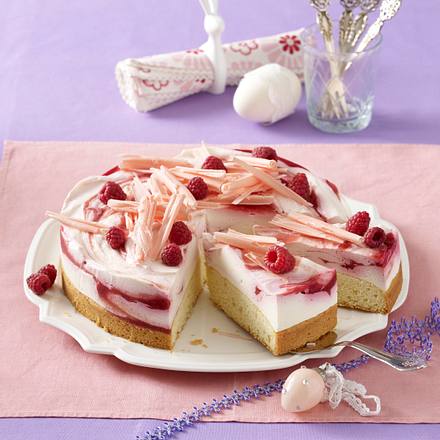 Österliche Himbeer-Frischkäse-Torte Rezept Österliche Himbeer-Frischkäse-Torte Rezept