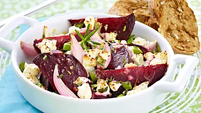 Ofen-Feta mit Roter Bete Rezept - Foto: LECKER @ Bauer Media Group