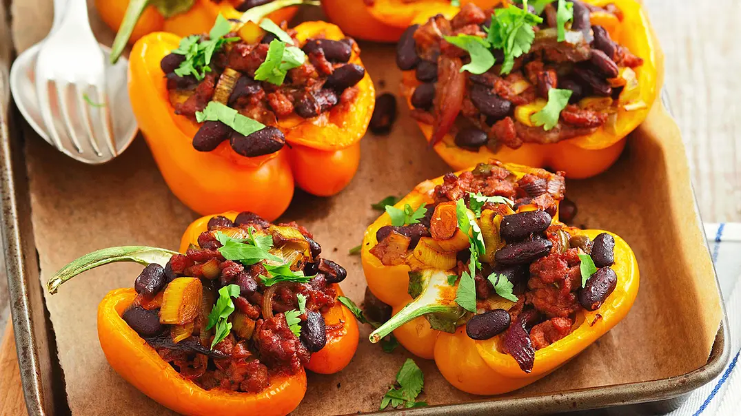 Ofen-Paprika con Carne Rezept - Foto: StockFood / Castilho, Rua Ofen-Paprika con Carne Rezept - Foto: StockFood / Castilho, Rua