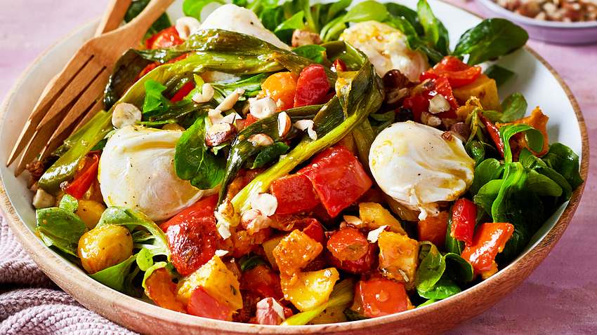 Ofengemüse-Salat mit Mozzarella Rezept - Foto: House of Food / Bauer Food Experts KG