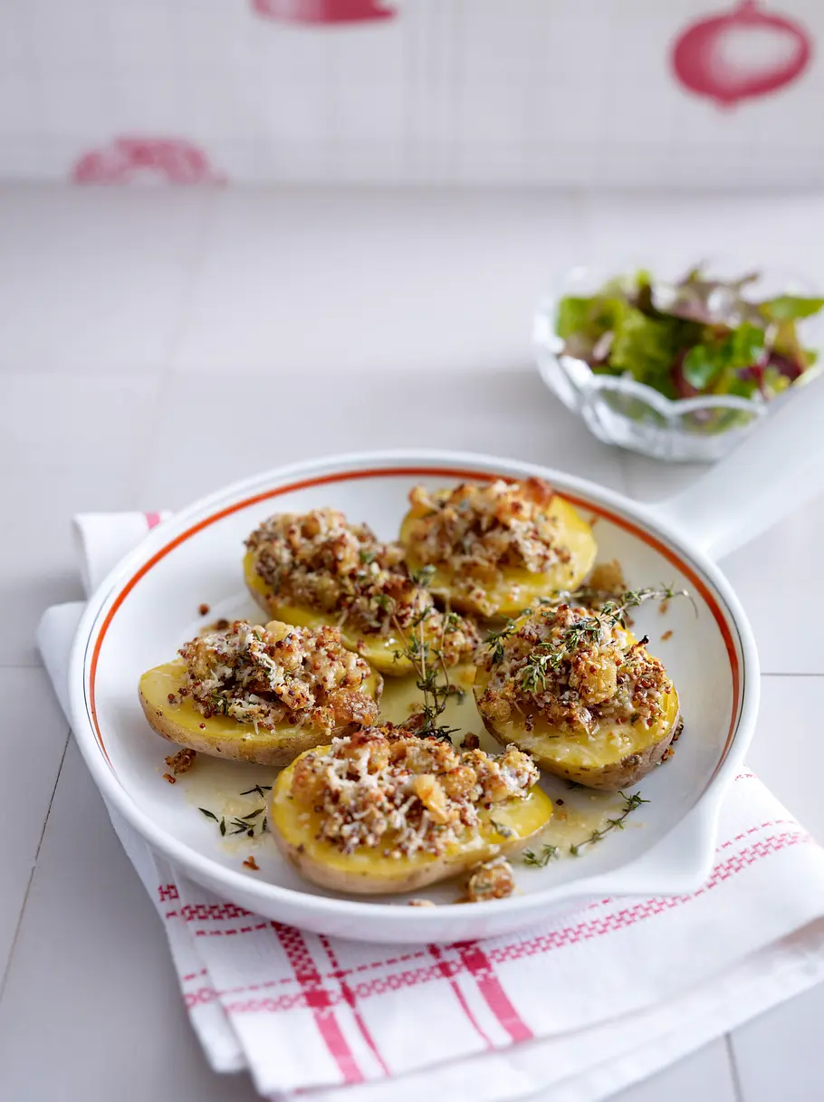 Ofenkartoffeln mit Parmesan-Senf-Kruste Rezept Ofenkartoffeln mit Parmesan-Senf-Kruste Rezept