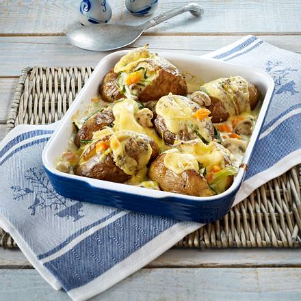 Ofenkartoffeln mit Porree-Pilz-Rahm Rezept Ofenkartoffeln mit Porree-Pilz-Rahm Rezept