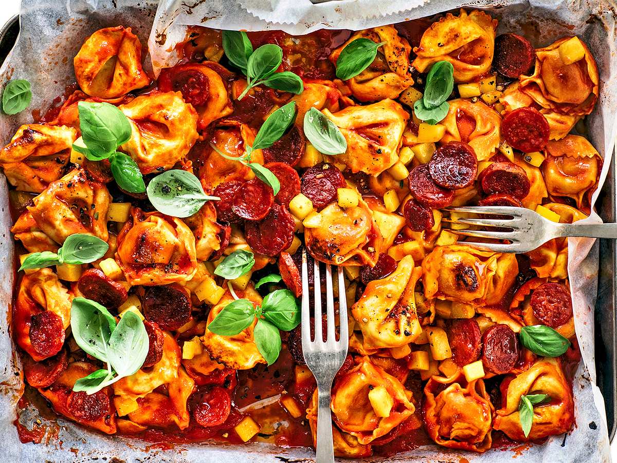 Ofennudeln mit Chorizo und Mango Rezept