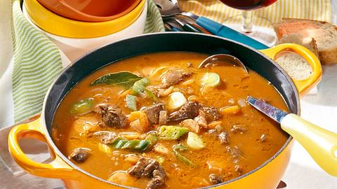 Ofensuppe Burgunder-Art Rezept - Foto: House of Food / Bauer Food Experts KG