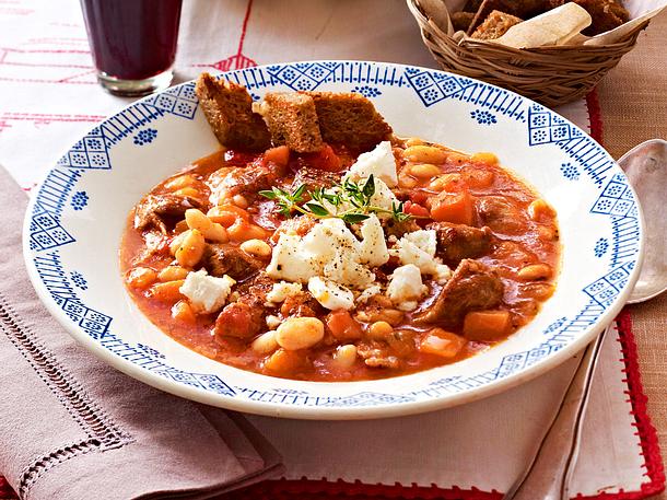 Ofensuppe mit Feta und Schweinefleisch Rezept Ofensuppe mit Feta und Schweinefleisch Rezept
