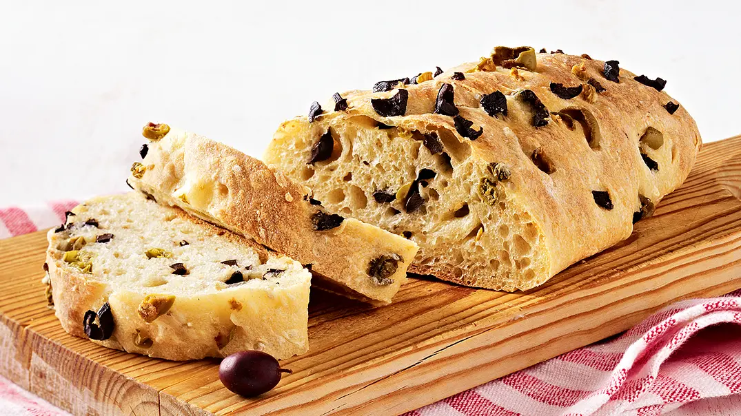 Olivenbrot - Foto: LECKER @ Bauer Media Group Olivenbrot - Foto: LECKER @ Bauer Media Group