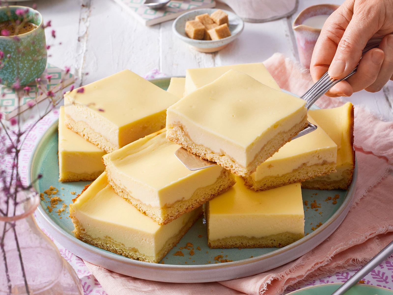Omas Käsekuchen vom Blech – so hat sie ihn immer gemacht! Rezept | LECKER
