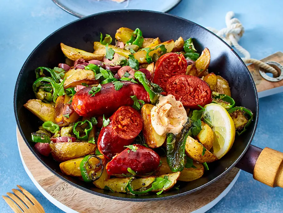 One-Pan-Patatas andaluz Rezept One-Pan-Patatas andaluz Rezept