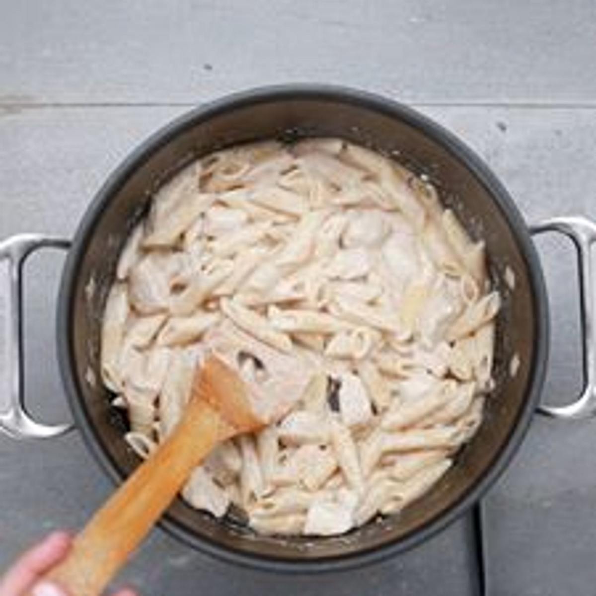 One-Pot Chicken Alfredo Rezept