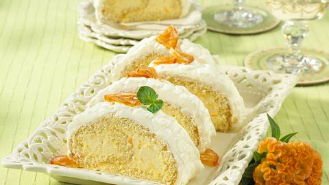 Orangen-Biskuitrolle Rezept - Foto: House of Food / Bauer Food Experts KG