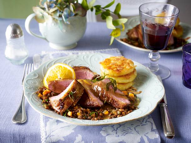 Orangen-Entenbrust auf Balsamicolinsen Rezept