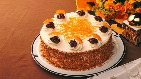 Orangen-Krokant-Torte Rezept - Foto: Klemme