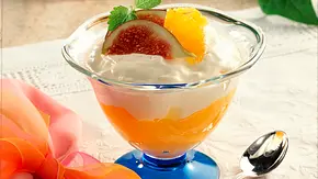 Orangen mit Buttermilch-Quark-Sahnecreme Rezept - Foto: LECKER @ Bauer Media Group