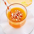 Orangen-Papaya-Drink mit Ingwer und Haselnüssen Rezept - Foto: House of Food / Bauer Food Experts KG