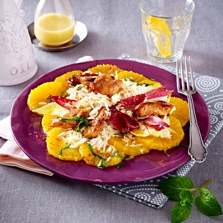 Orangen-Reis-Salat mit Chicorée und Hähnchenstreifen Rezept Orangen-Reis-Salat mit Chicorée und Hähnchenstreifen Rezept