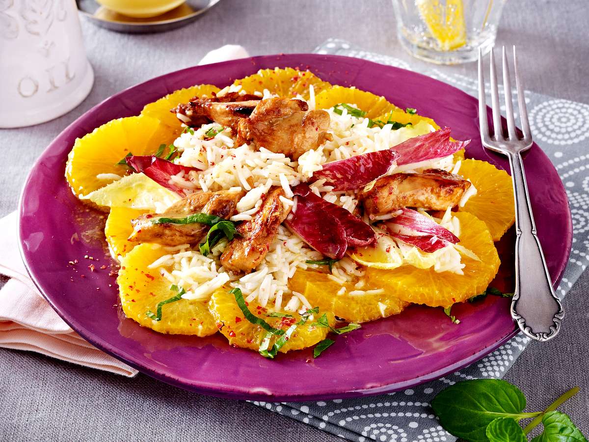 Orangen-Reis-Salat mit Chicorée und Hähnchenstreifen Rezept