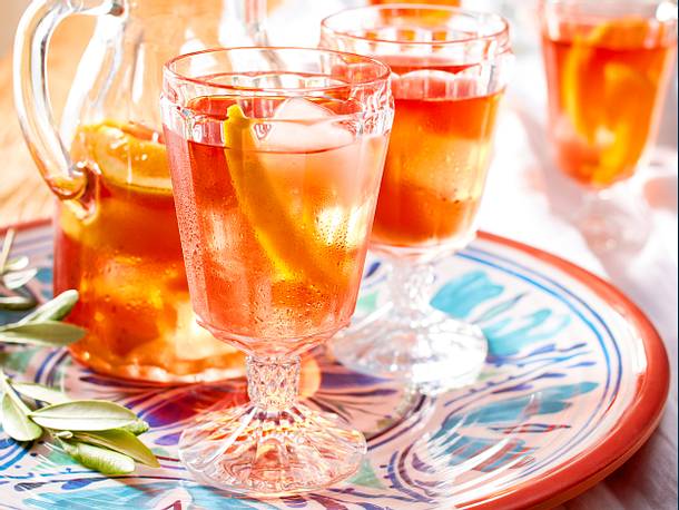Orangen-Rosé-Bowle Rezept