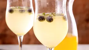 Orangen-Thymian-Limonade Rezept - Foto: LECKER @ Bauer Media Group