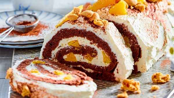 Orangen-Tiramisu-Biskuitrolle - Foto: House of Food / Bauer Food Experts KG