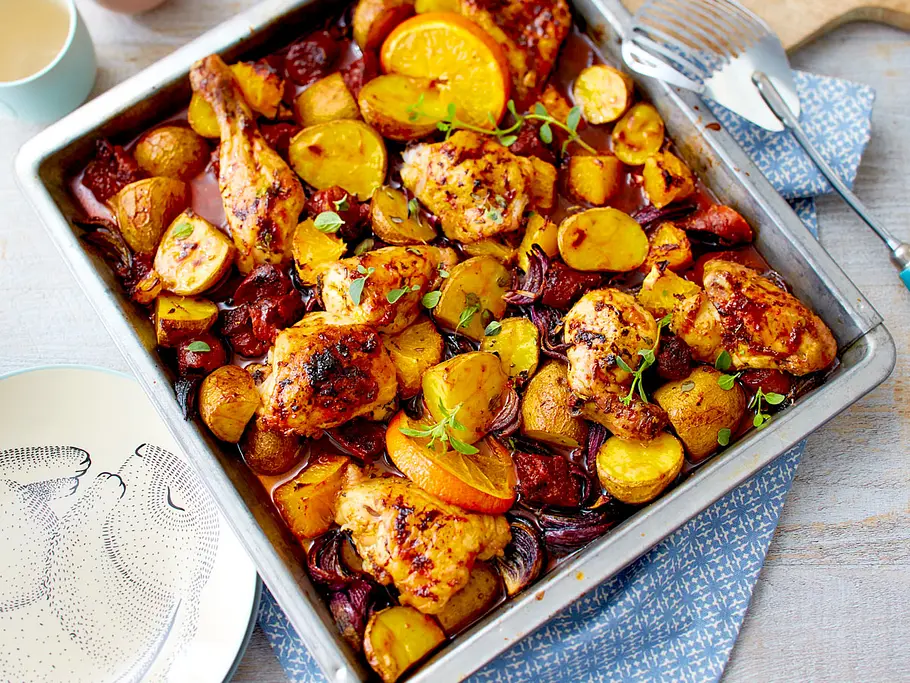 Orangenhähnchen vom Blech mit Chorizo Rezept Orangenhähnchen vom Blech mit Chorizo Rezept