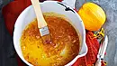 Ein Gefäß mit Orangenmarmelade - Foto: LECKER