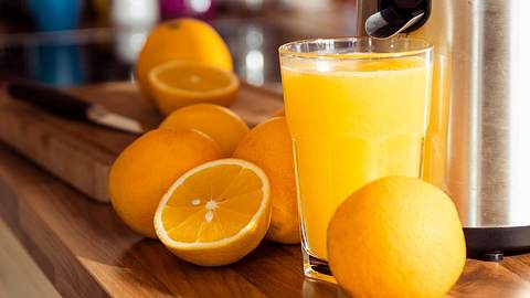Orangenpresse - so einfach geht gesund! - Foto: iStock