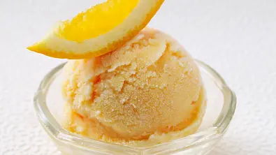 Orangensorbet Rezept - Foto: LECKER @ Bauer Media Group