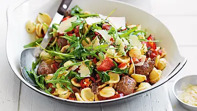Orecchiette mit Bratwurstbällchen Rezept - Foto: LECKER @ Bauer Media Group