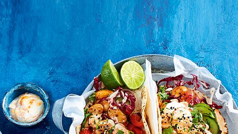 Orient-Tortillas mit Gewürzbohnen und Salat Rezept - Foto: House of Food / Bauer Food Experts KG