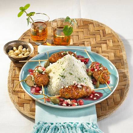 Orientalische Hackspieße zu Gewürzreis Rezept Orientalische Hackspieße zu Gewürzreis Rezept