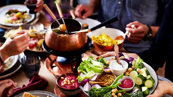 Orientalisches Fondue - Foto: LECKER @ Bauer Media Group Orientalisches Fondue - Foto: LECKER @ Bauer Media Group