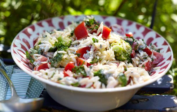 Orzo-Nudelsalat Rezept