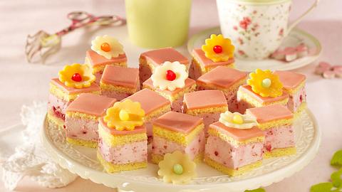 Oster-Petit Fours Rezept - Foto: Pretscher, Tillmann