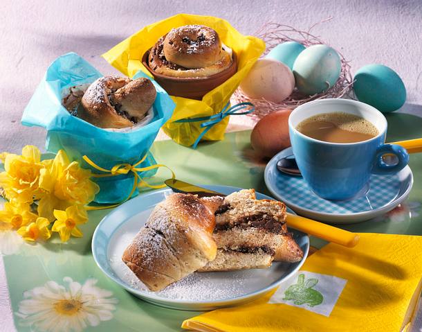 Osterbrot im Tontopf Rezept