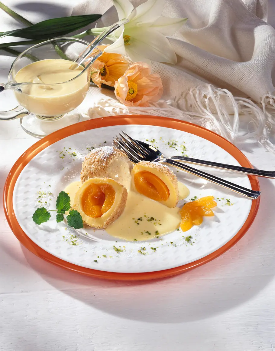 Österreichische Marillenknödel Rezept Österreichische Marillenknödel Rezept