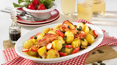 Österreichischer Kartoffelsalat Rezept - Foto: Weidner, Tim